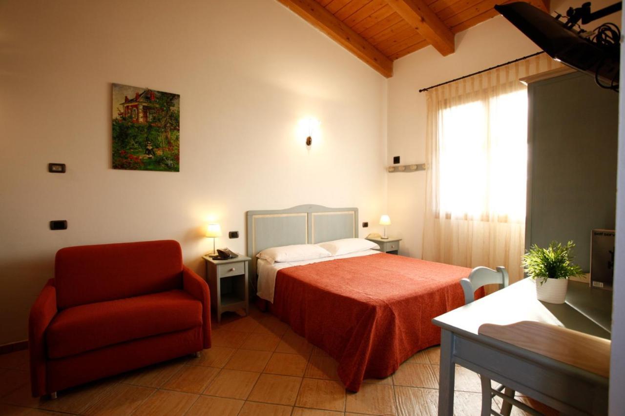 Due Ponti Village Cesenatico Eksteriør billede